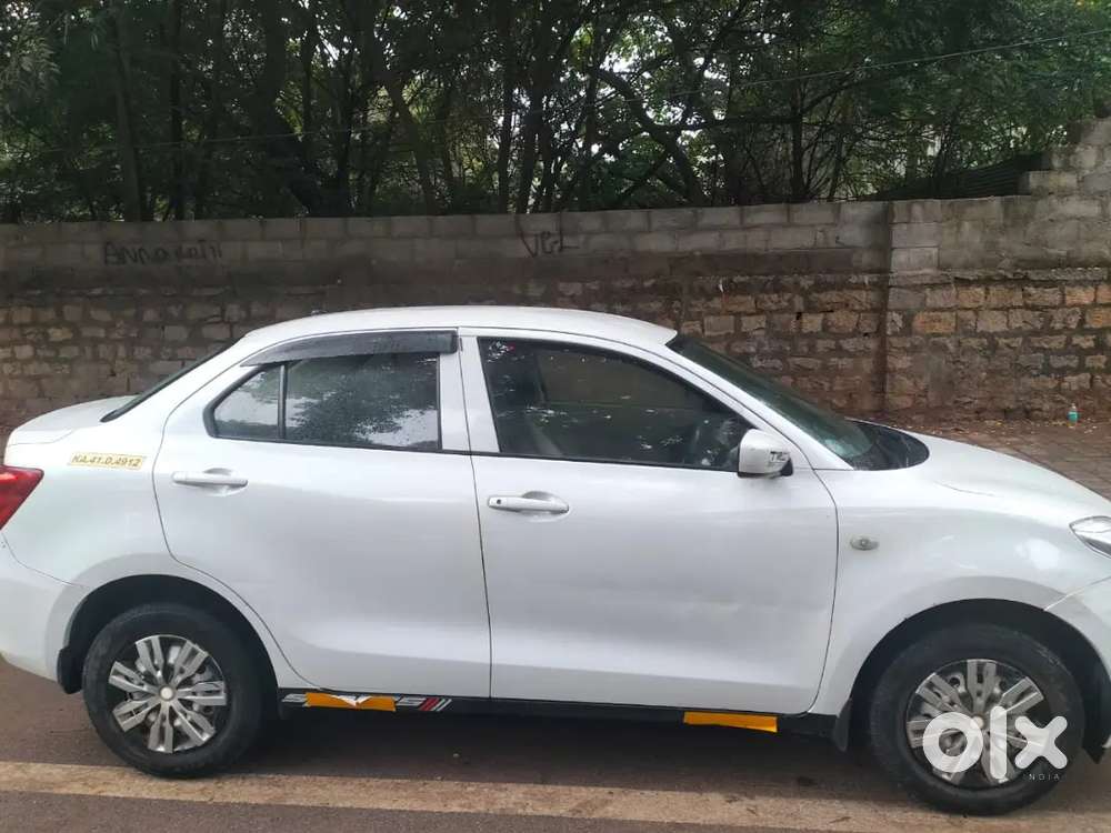 Maruti Suzuki Dzire 2023 Tours 4 Power Window