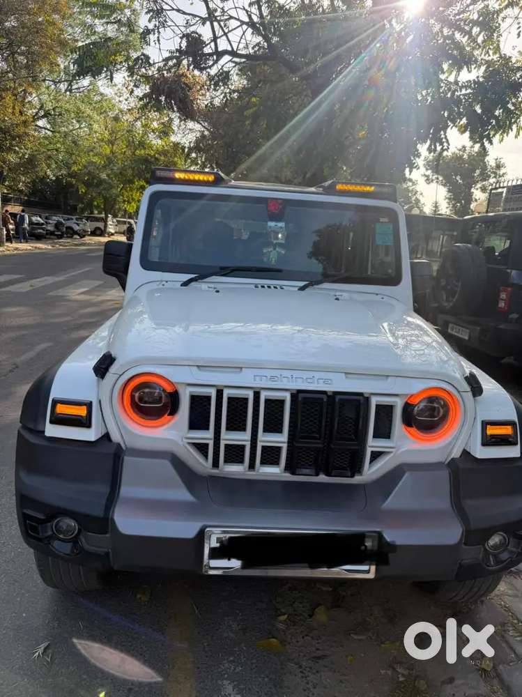 Mahindra Thar Roxx Petrol 2025