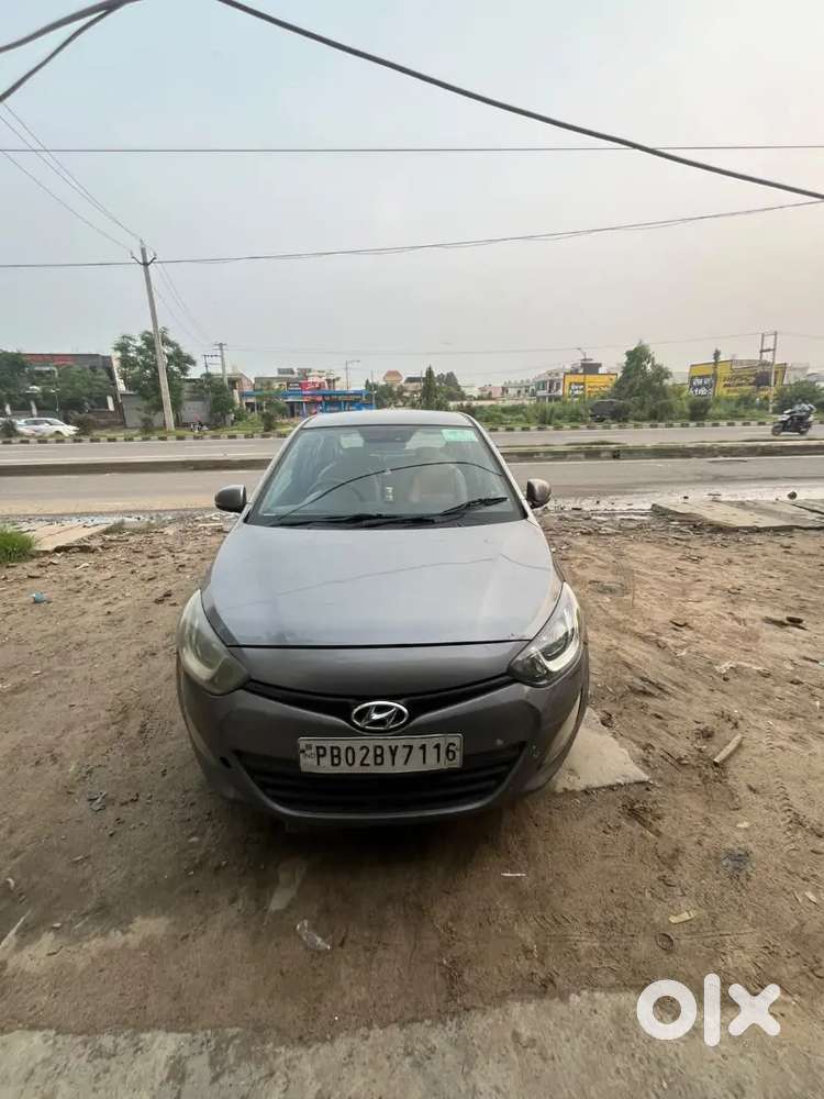 Hyundai I20 Diesel Manual 2012