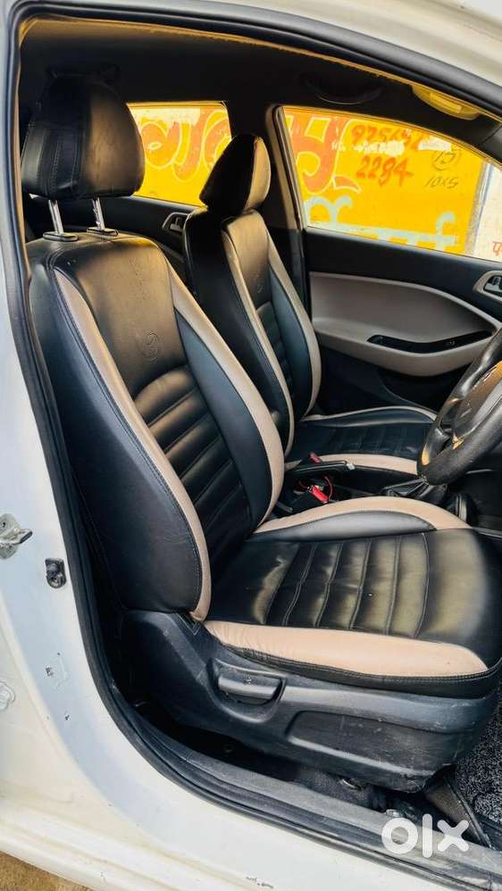 Hyundai I20 2019 Petrol 45700 Km Driven