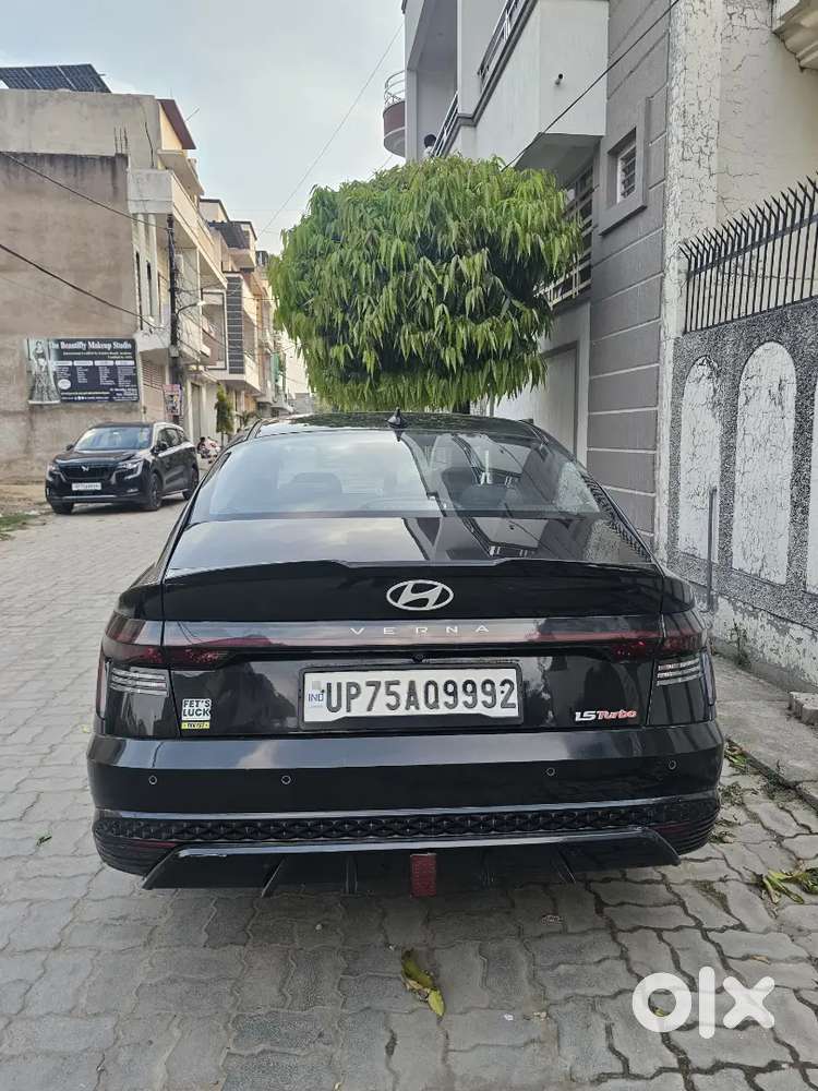 Good Conditions New Verna Car