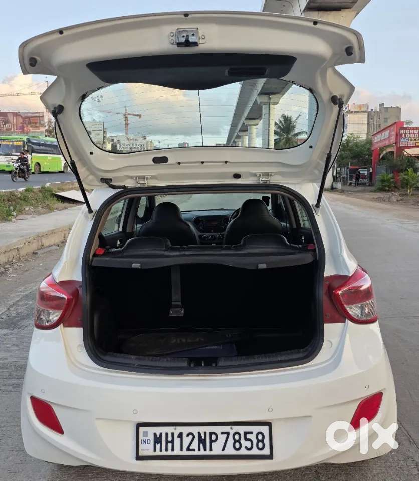 Hyundai Grand I10 Sportz 1.2 Kappa Vtvt, 2017, Petrol