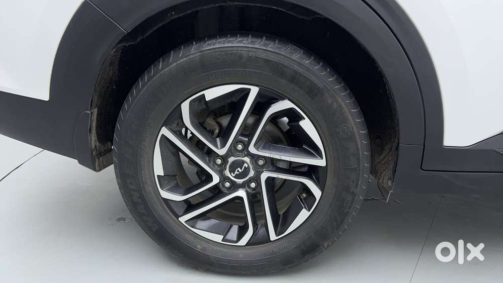 Kia Carens 1.4 Prestige Plus Turbo 7 Str, 2022, Petrol