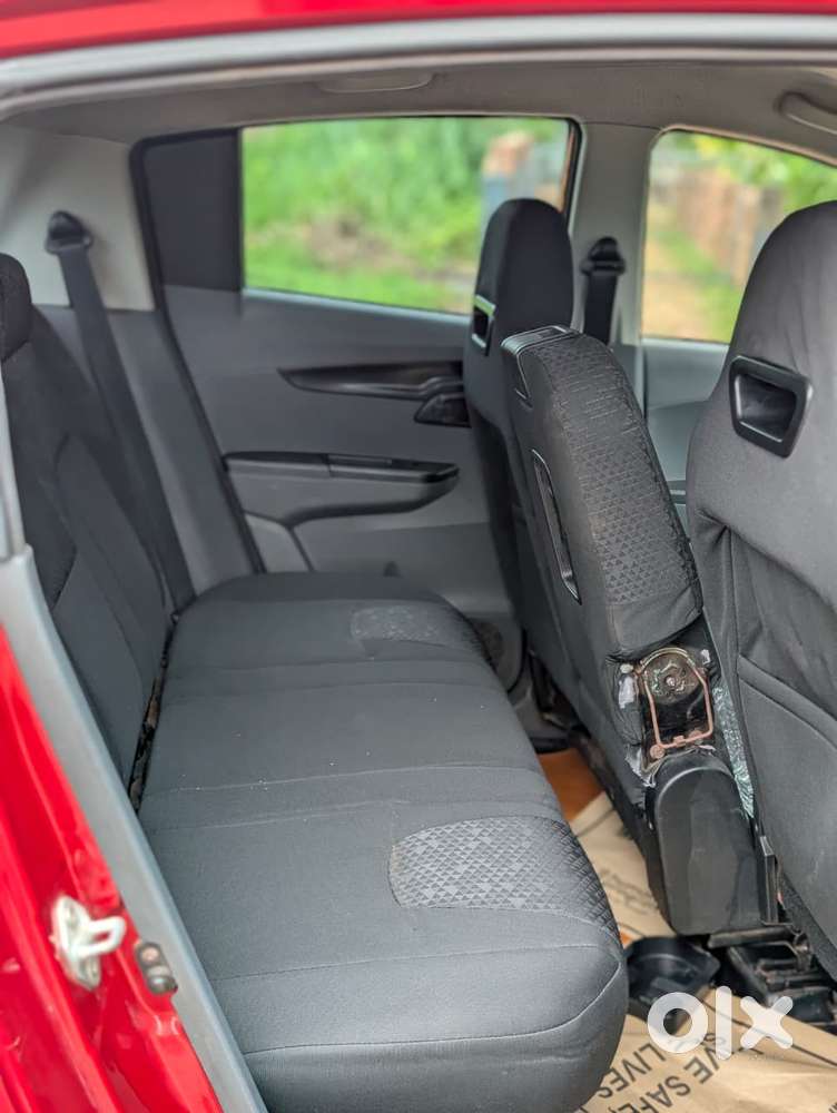 Mahindra Kuv 100 2016-2017 Mfalcon D75 K4 5str, 2018, Petrol