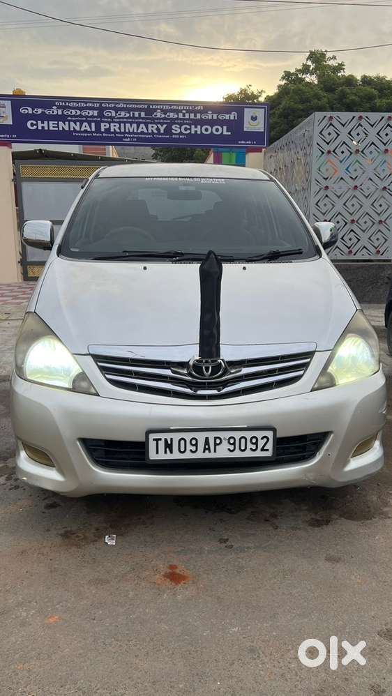 Toyota Innova Diesel 2005 /