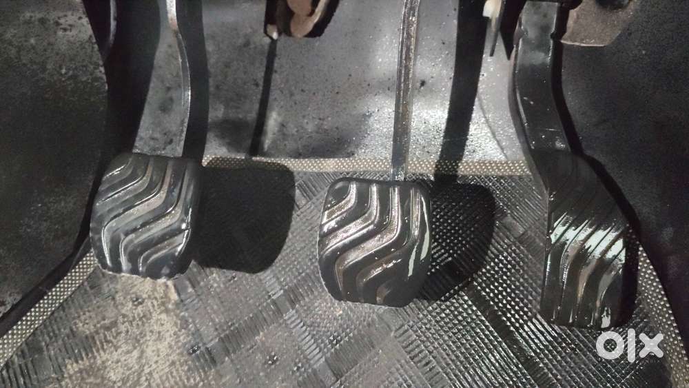 Nissan Magnite 1.0 Xv Premium, 2021, Petrol