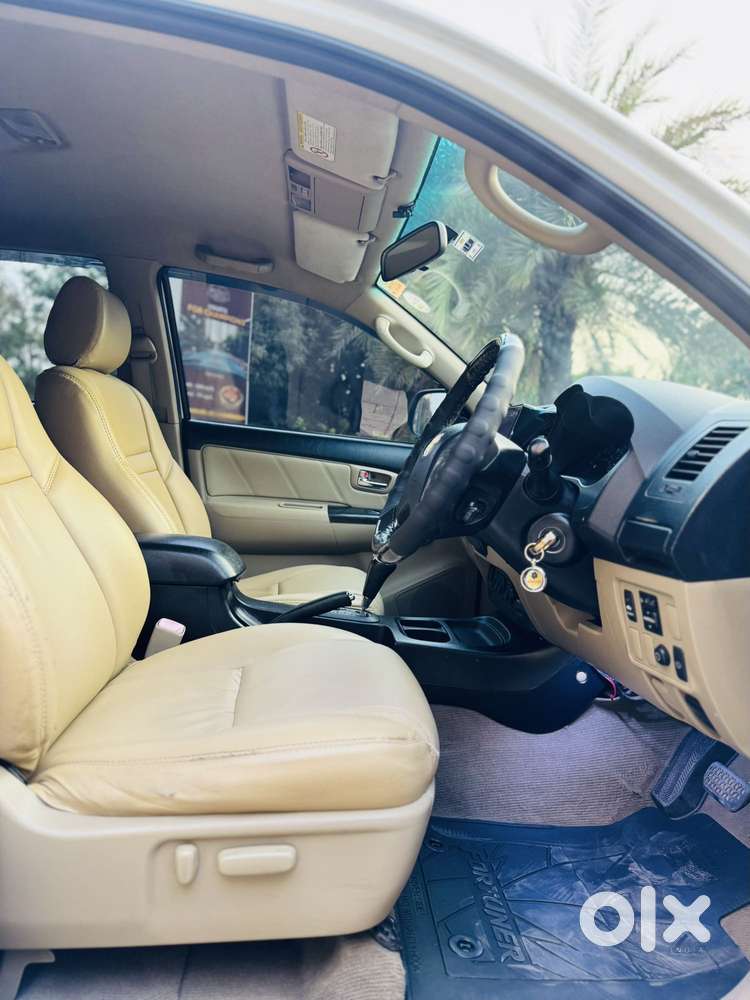 Toyota Fortuner 3.0 4x2 Automatic, 2014, Diesel