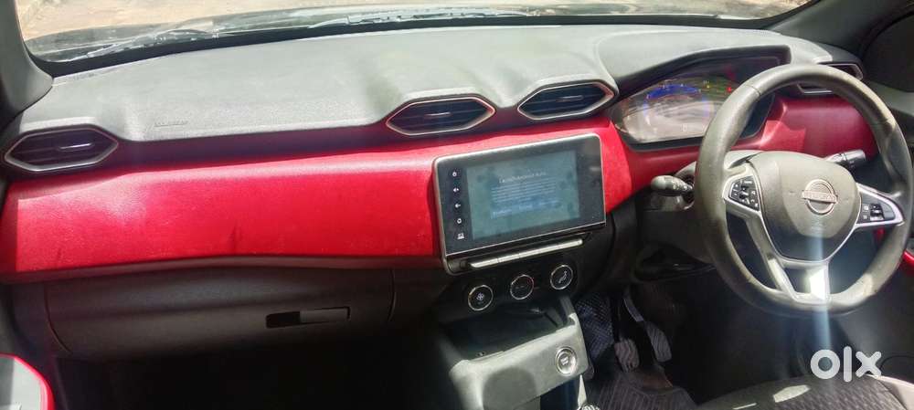 Nissan Magnite 1.0 Xv, 2022, Petrol
