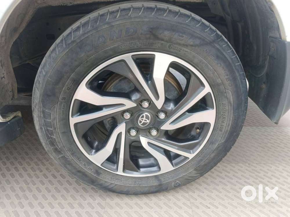Toyota Innova Crysta 2.4 V 8 Str, 2022, Diesel