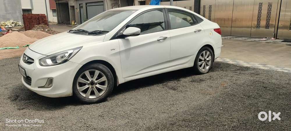 Hyundai Petrol Car 2013