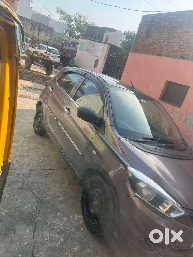 Tata Tiago 2017