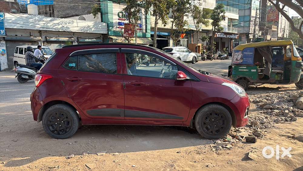 Hyundai Grand I10 2016 Cng & Hybrids Well Maintained