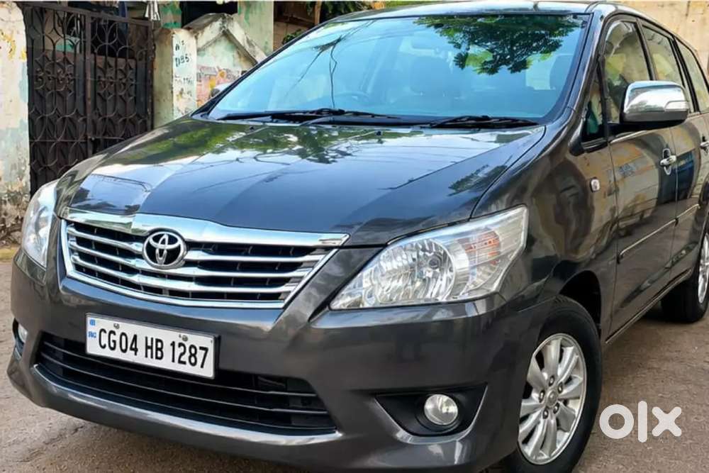 Top Model Brand New Condition Toyota Innova Diesel 7 Seater 2009