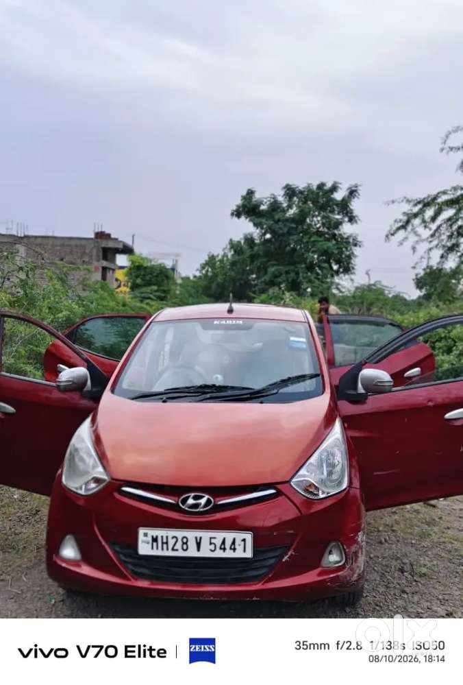 Hyundai Eon 2013 Petrol Well Maintained