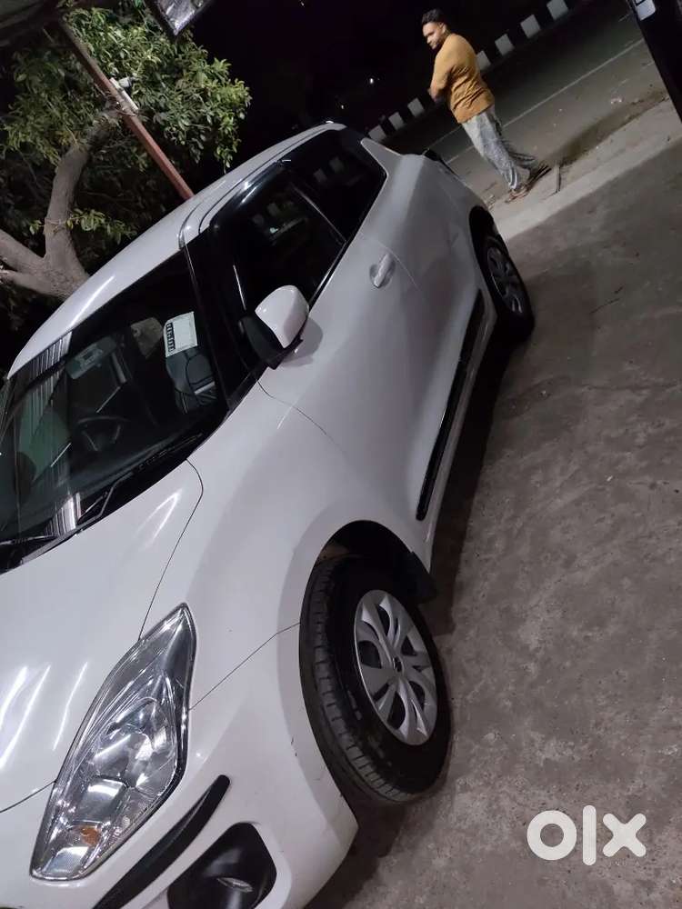 Maruti Suzuki Swift 2022 Petrol 22000 Km Driven