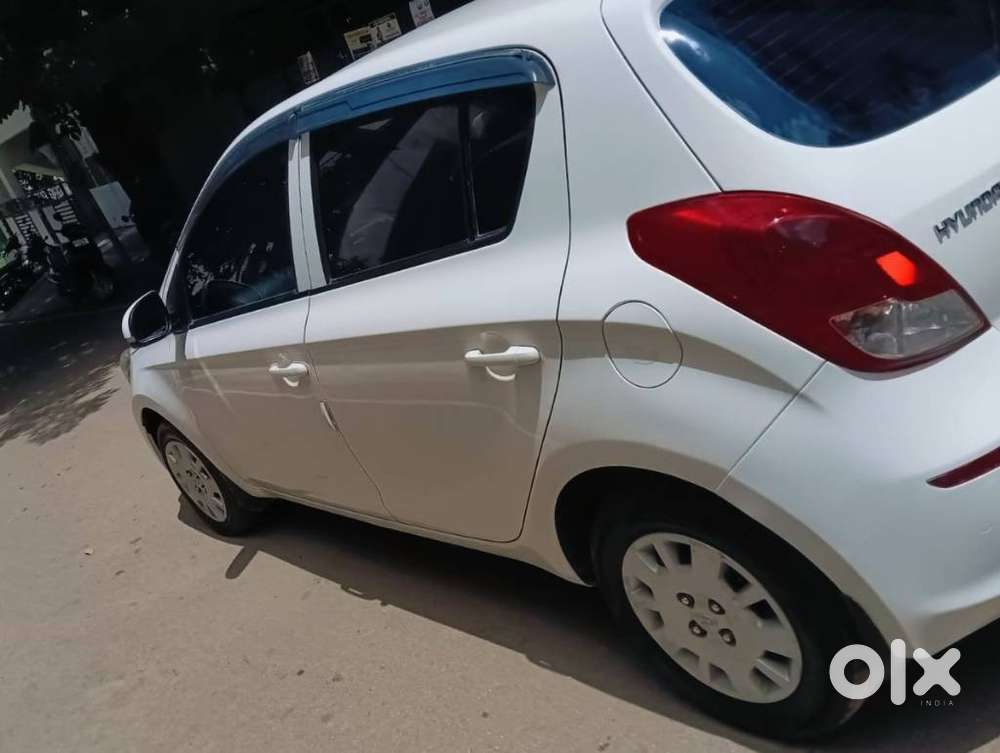 Hyundai I20 Magna 1.2 Vtvt, 2014, Petrol