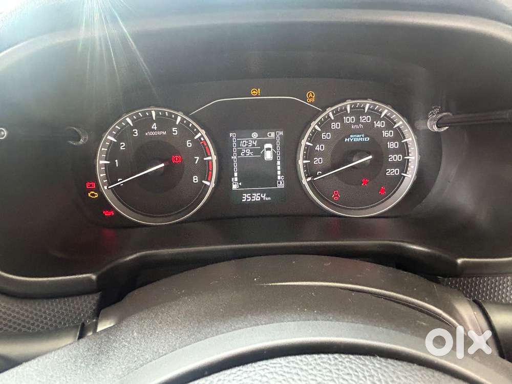 Maruti Suzuki Brezza 1.5 Vxi Smart Hybrid, 2022, Petrol