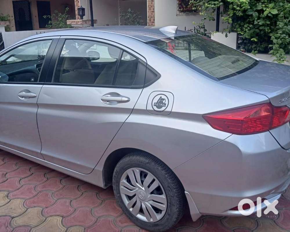 Honda City 2015 Petrol Well Maintained