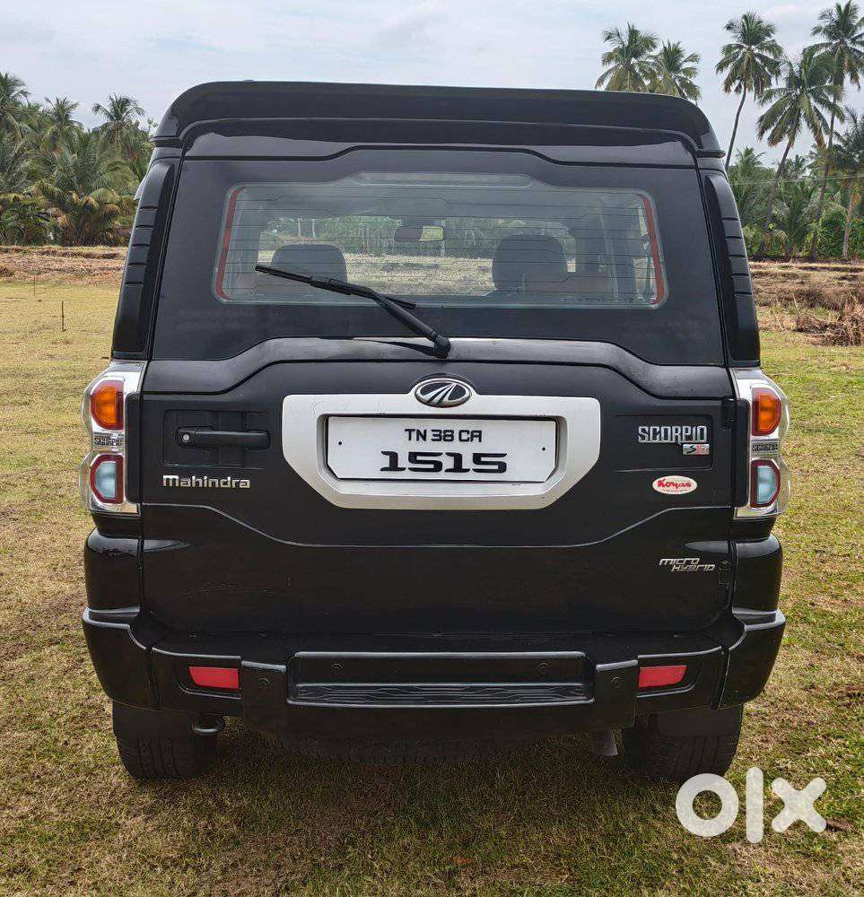 Mahindra Scorpio S10, 2015, Diesel