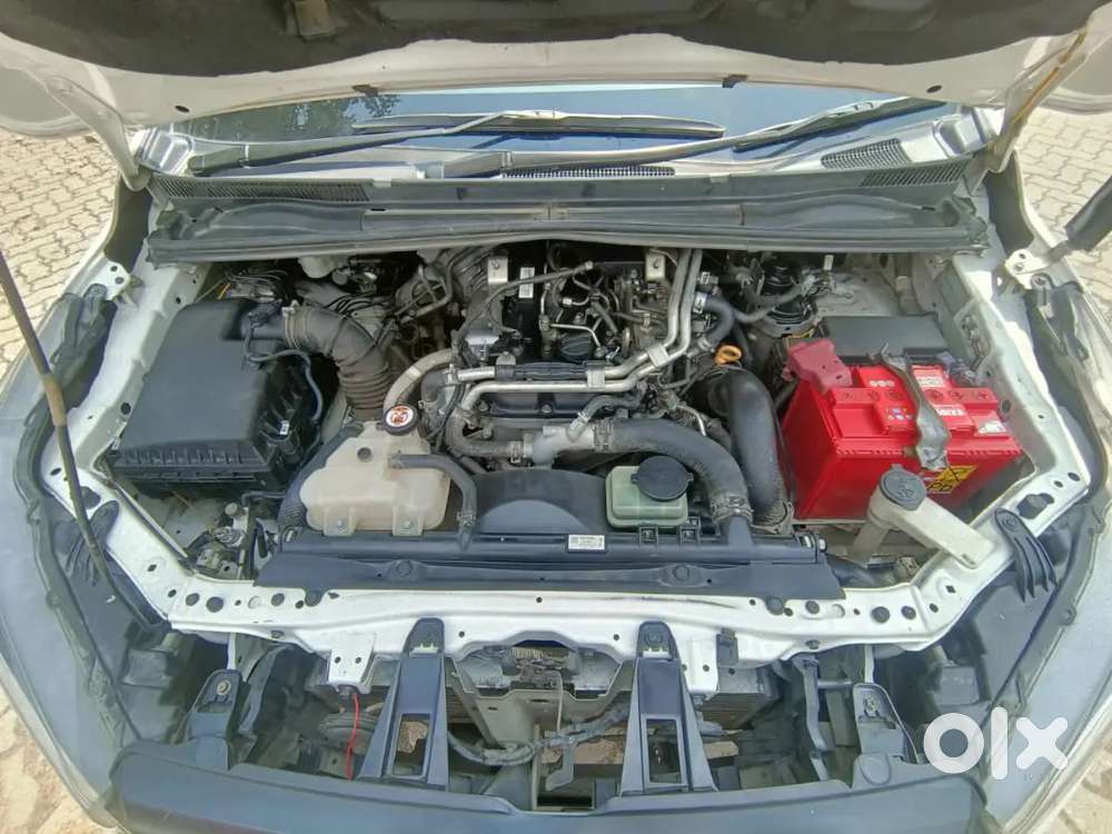 Toyota Innova Crysta