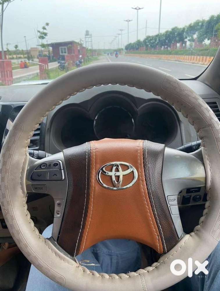 Toyota Fortuner 2013 Diesel Well Maintained