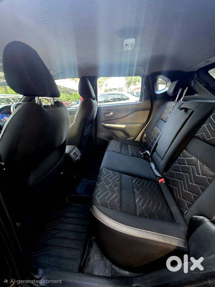Nissan Magnite 1.0 Xv Premium Turbo Cvt, 2021