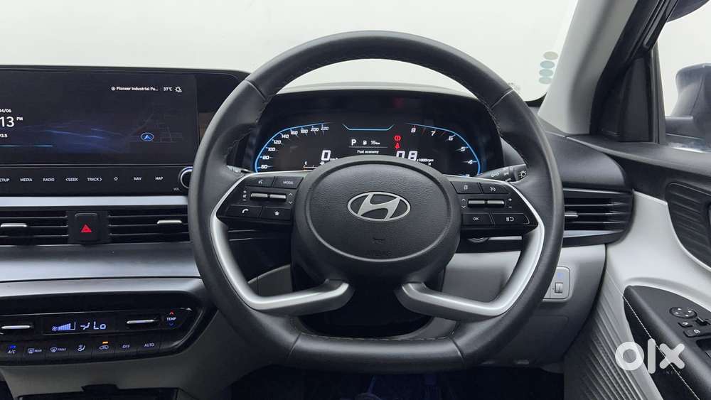 Hyundai New I20 1.2 Asta (o) Ivt, 2023, Petrol