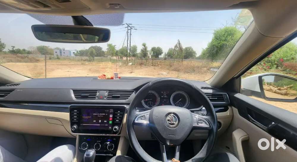 Skoda Superb 2017 Petrol Car