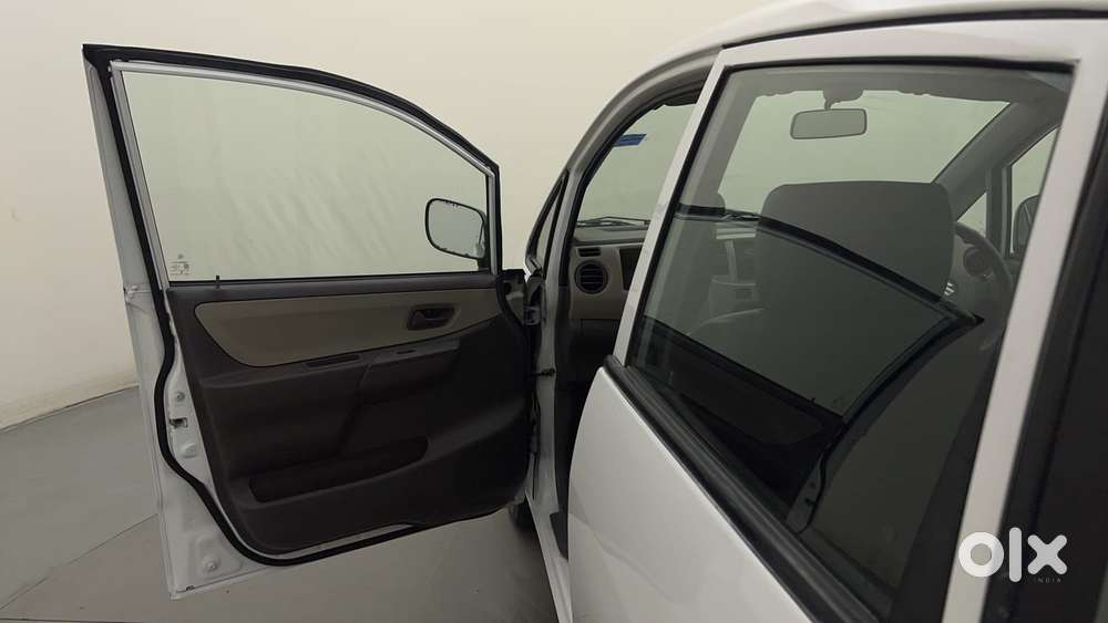 Maruti Suzuki Estilo Lxi Bs-iv, 2013, Petrol