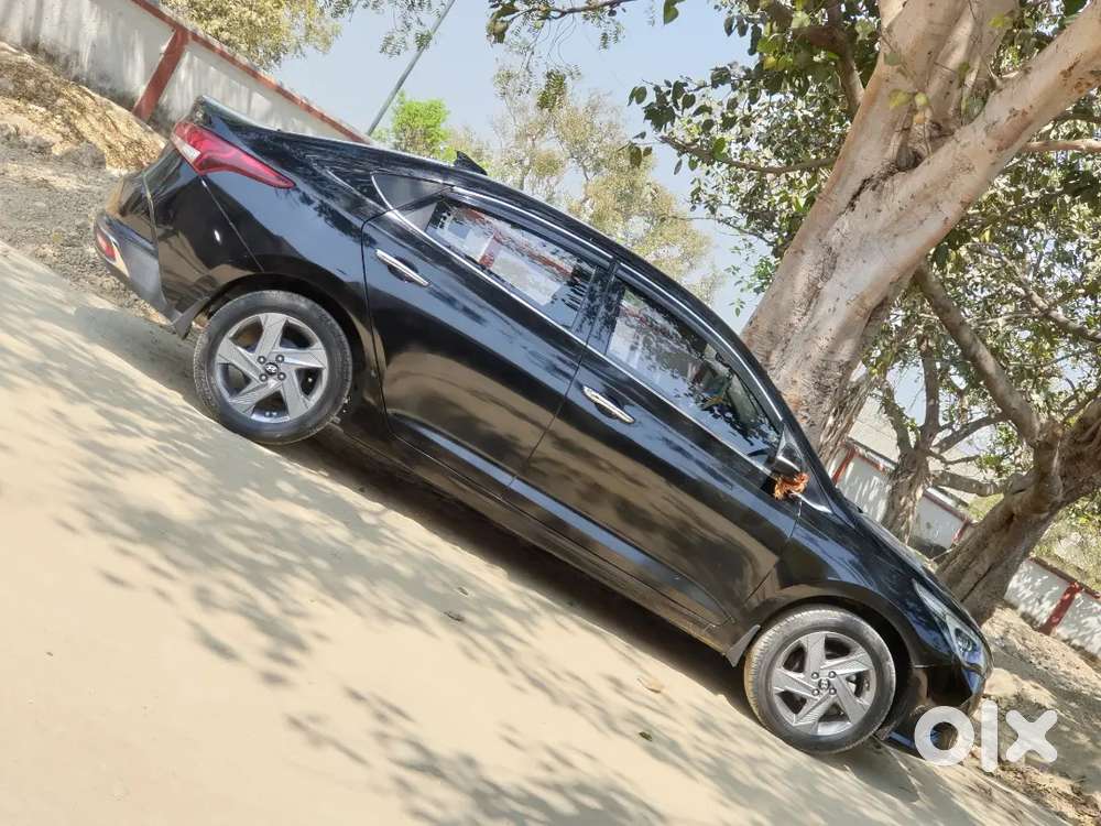 Hyundai Verna 2023 Petrol 53490 Km Driven, New Condieaction