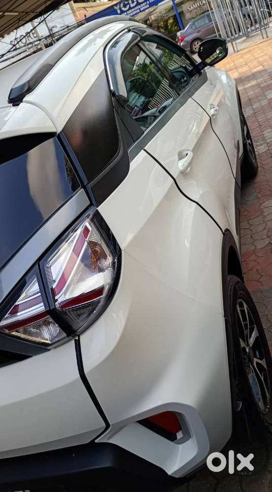 Tata Nexon Amt Xza Plus, 2020, Petrol