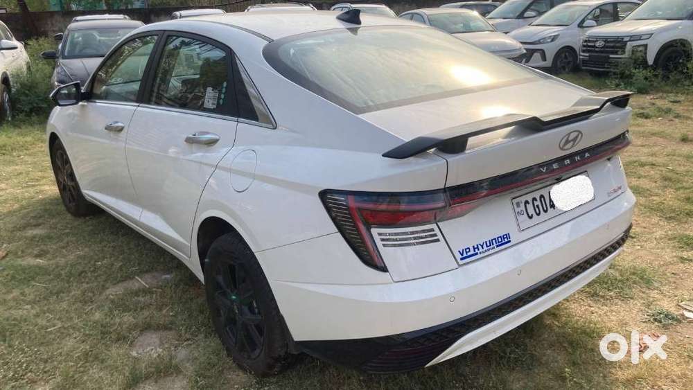 Hyundai New Verna, 2025, Petrol