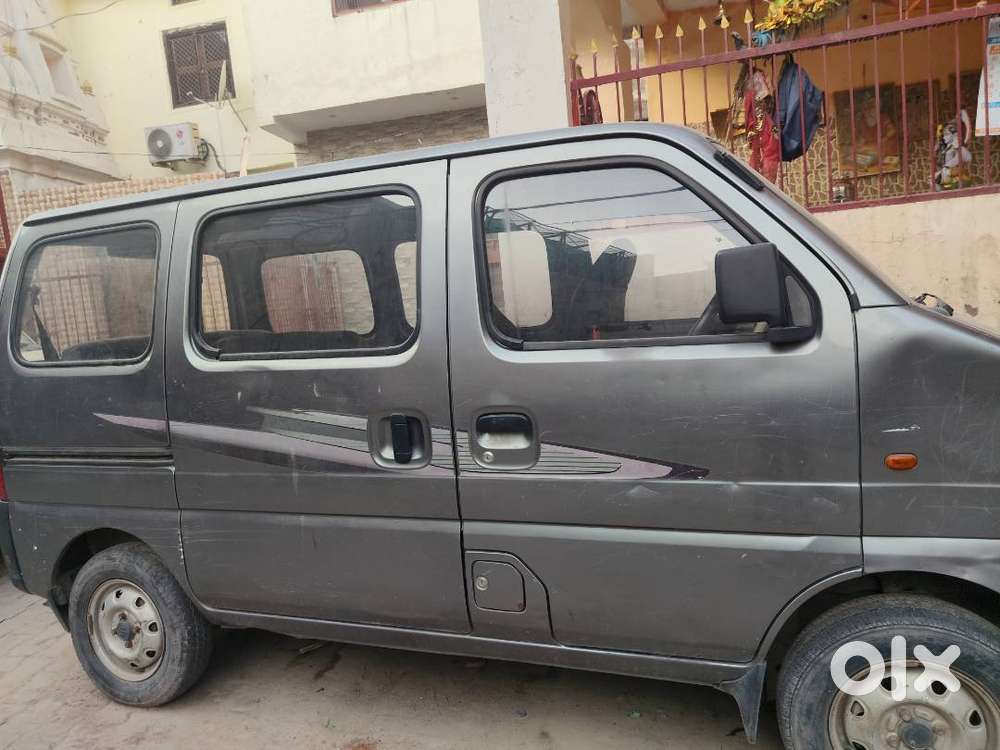Maruti Suzuki Eeco 2013 Cng & Hybrids 70000 Km Driven