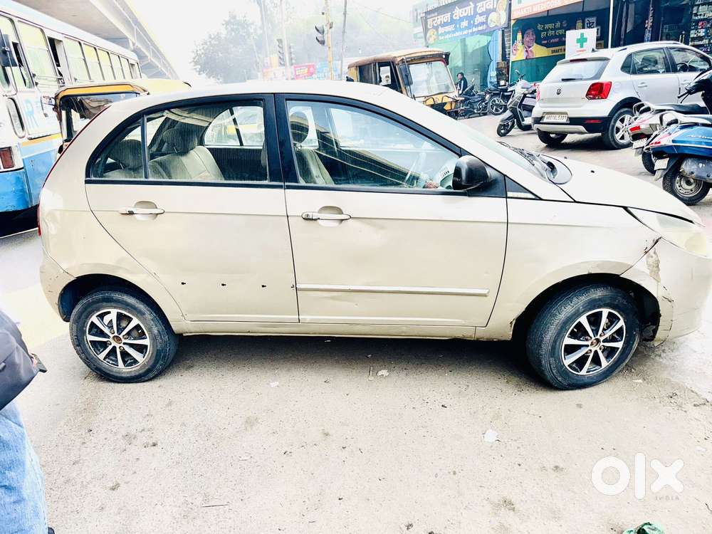 Tata Indica Vista 2008-2013 Aura Plus 1.3 Quadrajet, 2012