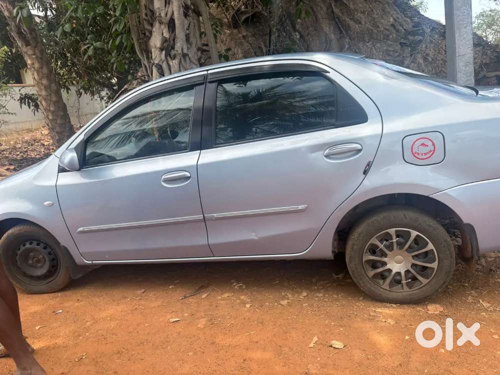Toyata Etios 2011 - 12-4-2031