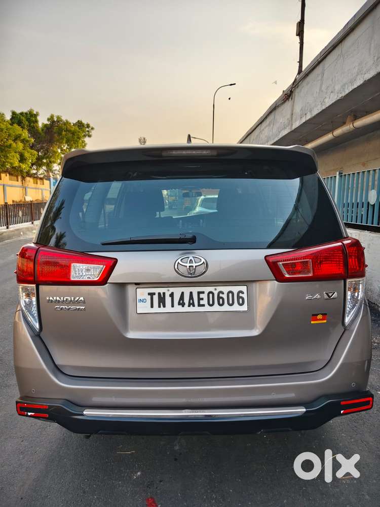Toyota Innova Crysta 2.4 V 7 Str, 2023, Diesel
