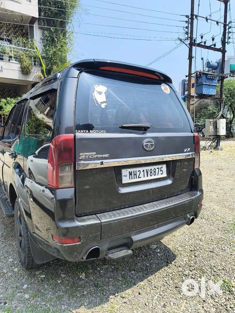 Tata Safari Storme 2014