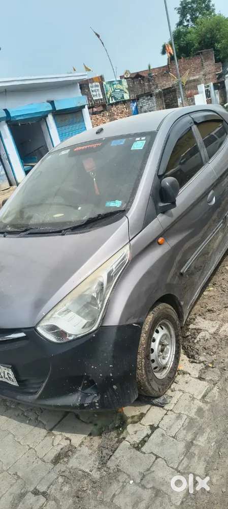 Hyundai Eon Magna 2014 Variant