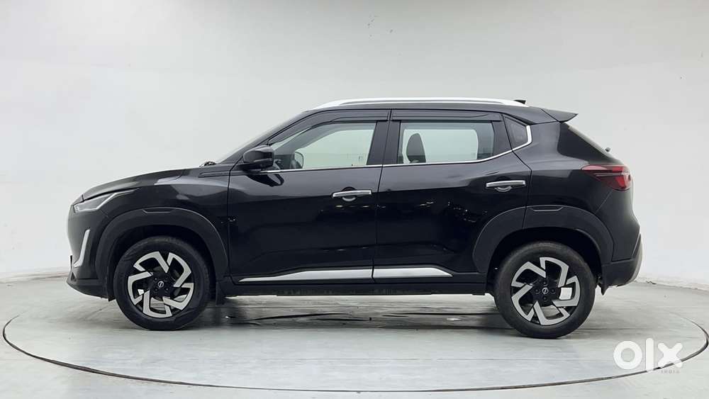 Nissan Magnite 1.0 Xv Premium Turbo Cvt, 2022, Petrol