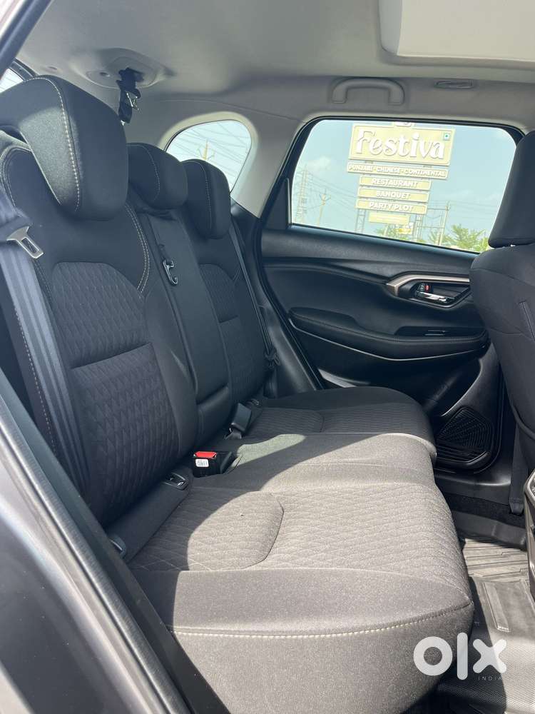 Maruti Suzuki Grand Vitara 1.5 Zeta Plus Intelligent Hybrid Ecvt, 20..