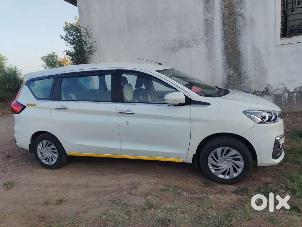 Maruti Suzuki Ertiga Smart Hybrid Vxi Petrol Showroom Condition
