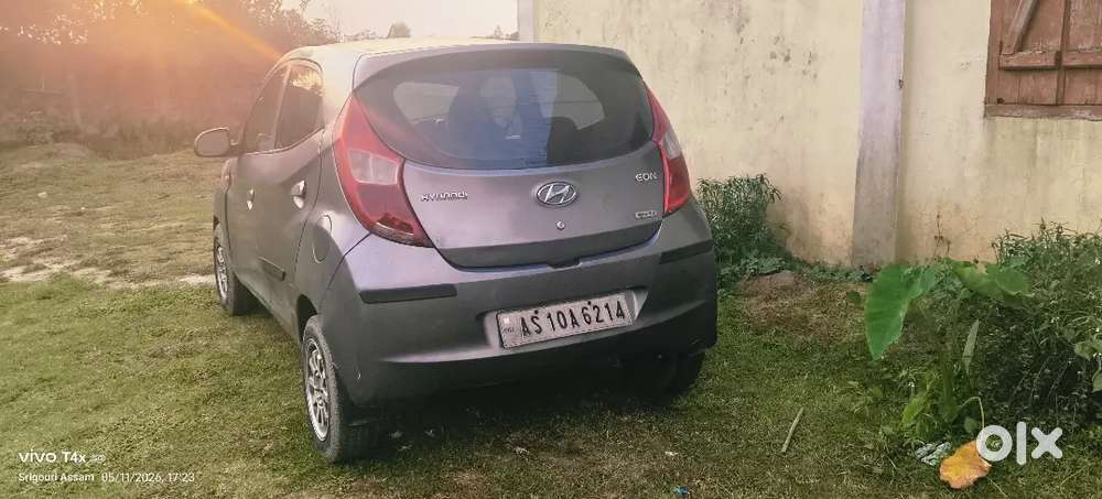 Hyundai Eon 2013 Petrol 80000 Km Driven