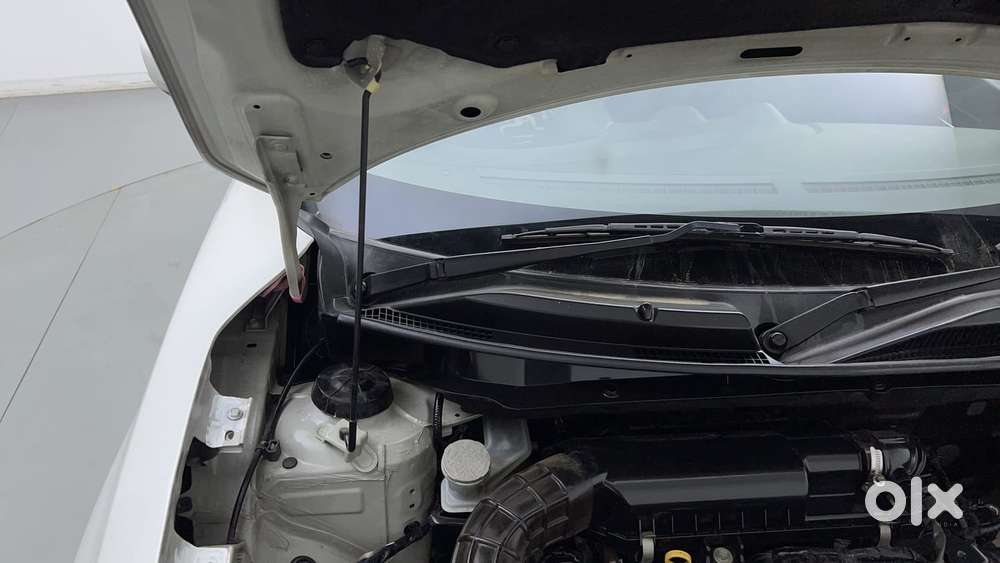 Maruti Suzuki Swift Amt Zxi, 2018, Petrol