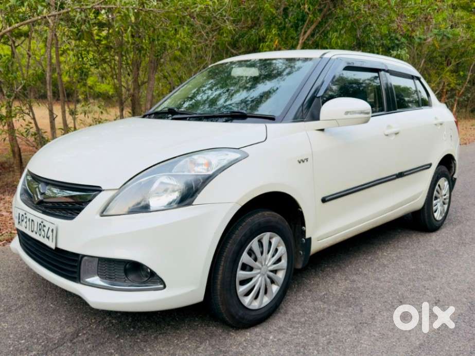 Maruti Suzuki Dzire 1.2 Vxi, 2016, Petrol