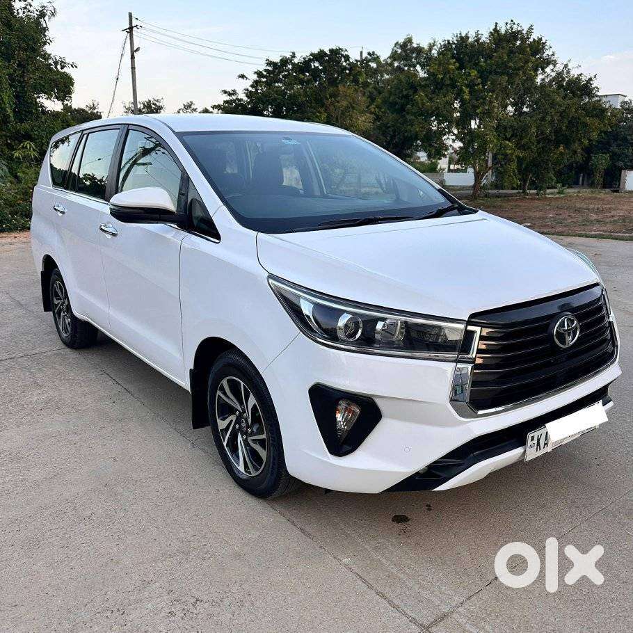 Toyota Innova Crysta [2020-ongoing] 2.4 Vx 7 Str, 2022, Diesel