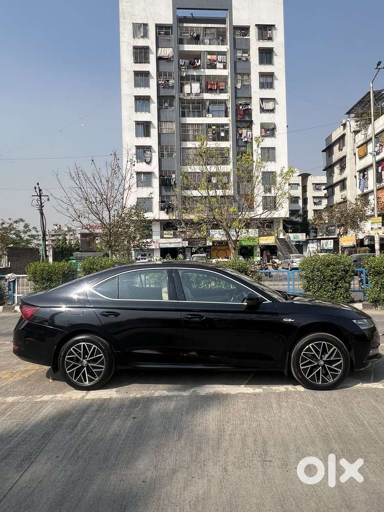 Skoda Octavia 2.0 L K Tsi At, 2023, Petrol