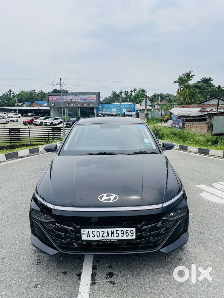 Hyundai Verna 1.5 Mpi Mt Sx (o), 2023, Petrol