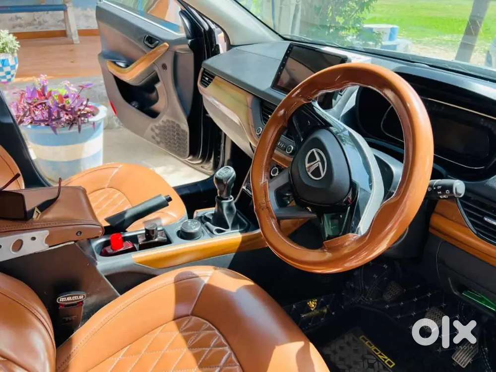 Tata Nexon 2022 Petrol Well Maintained.