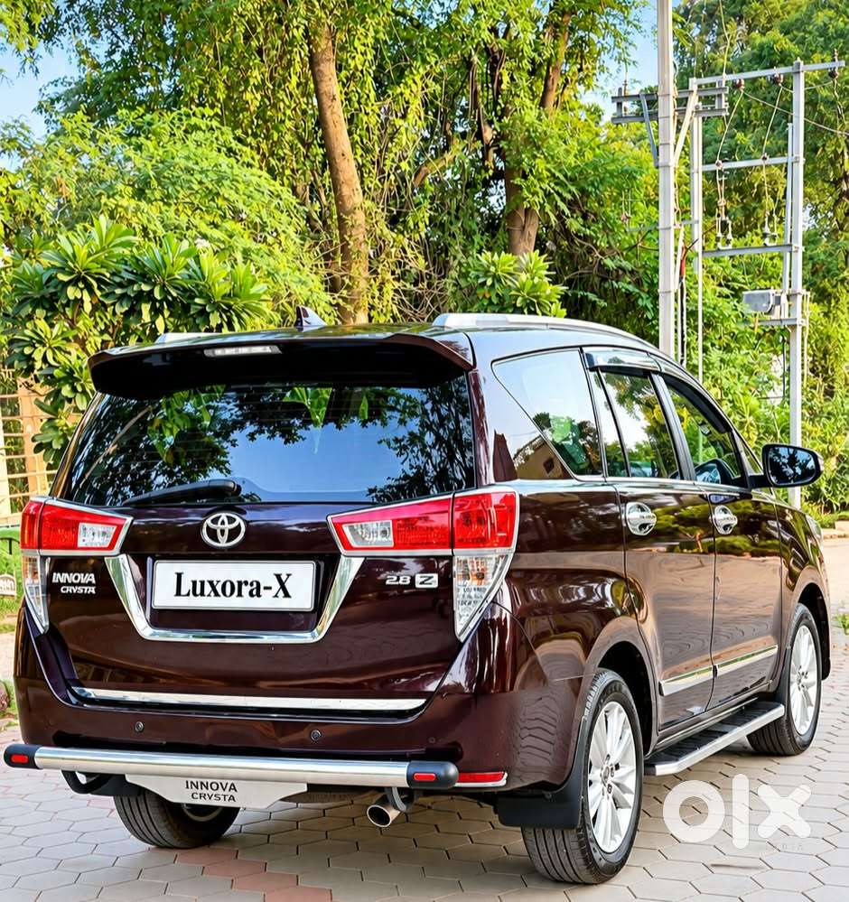 Toyota Innova Crysta 2.8z Automatic, 2016, Diesel