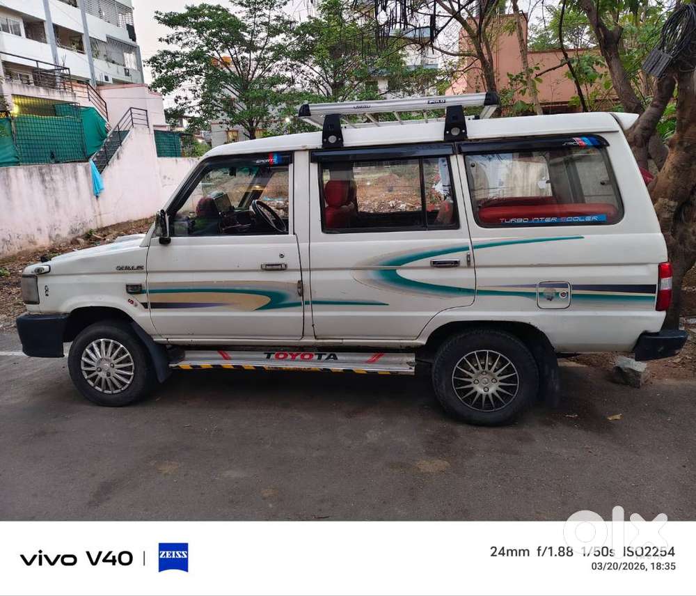 Toyota Qualis 2002 Diesel 286000 Km Driven